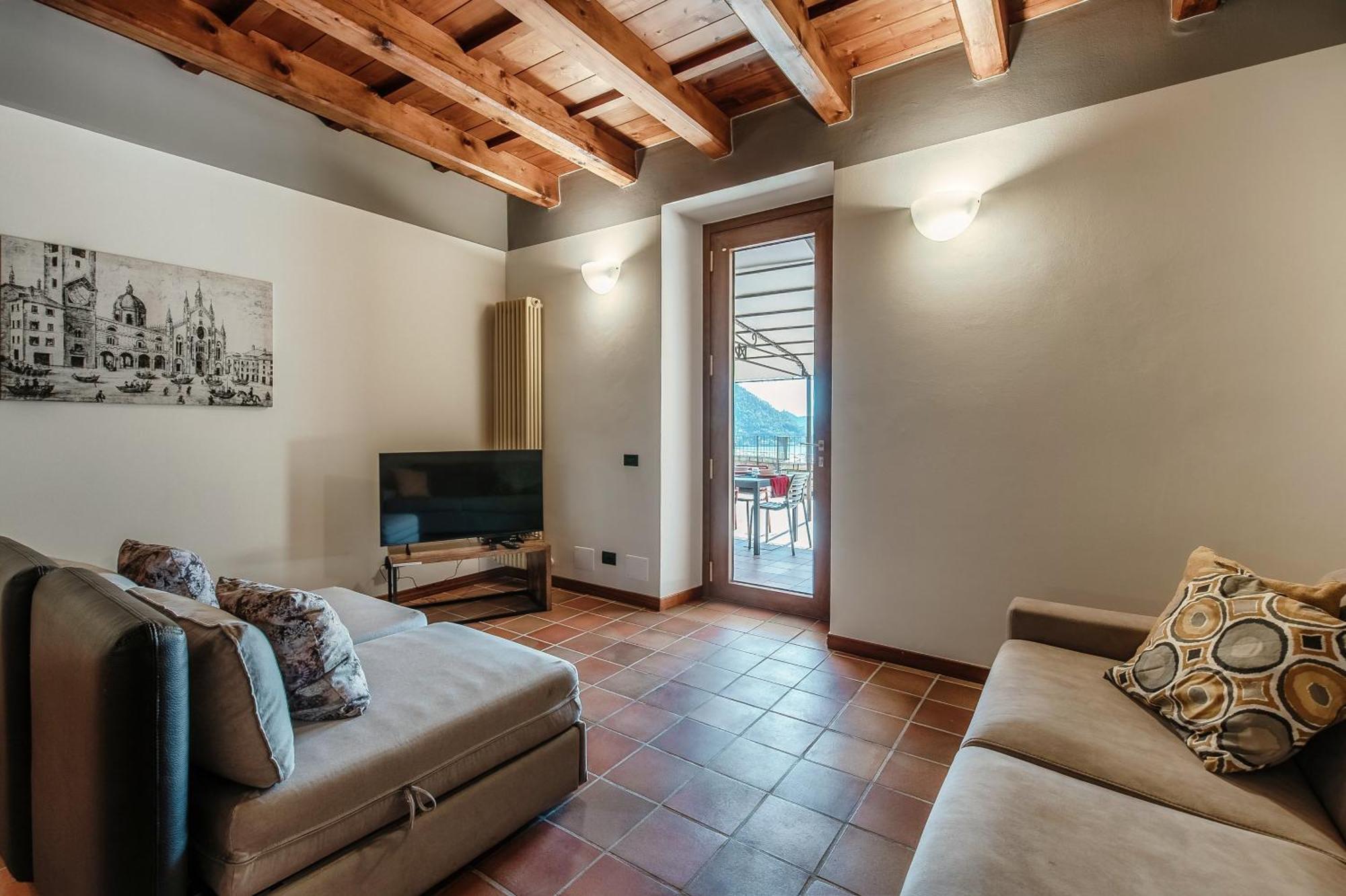 Ferienwohnung Crotto Polirolo - The House Of Travelers Cernobbio Exterior foto