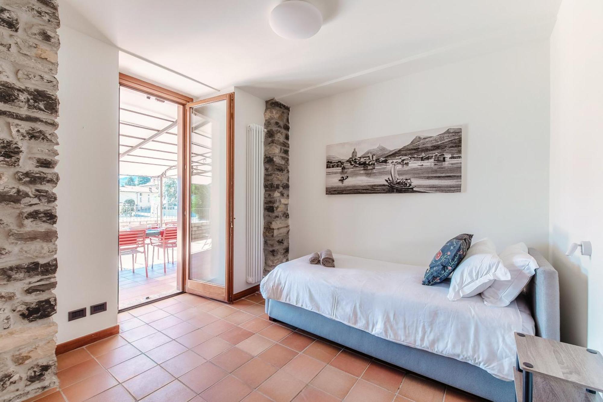 Ferienwohnung Crotto Polirolo - The House Of Travelers Cernobbio Exterior foto