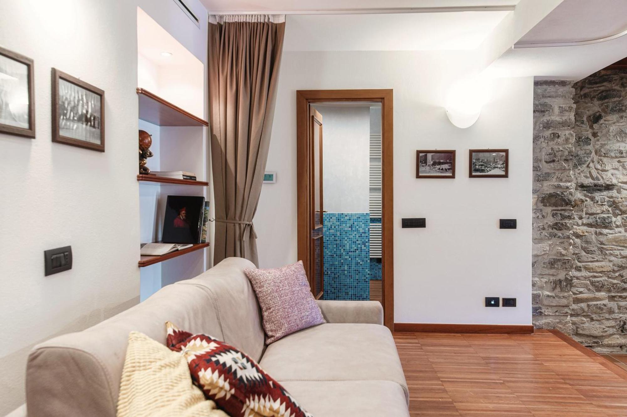Ferienwohnung Crotto Polirolo - The House Of Travelers Cernobbio Exterior foto