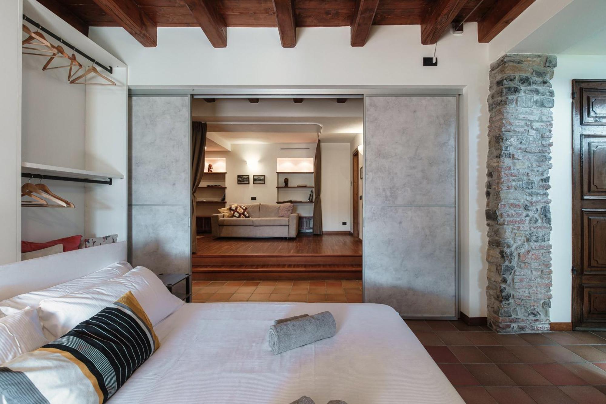 Ferienwohnung Crotto Polirolo - The House Of Travelers Cernobbio Exterior foto